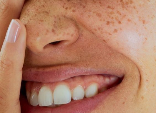 Pure Glow Airbrush Tan for the Face